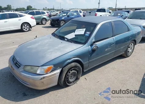 2001 Toyota Camry Le from USA, damaged, VIN JT2BG22KX10601621
